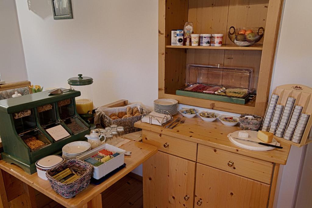 Gastehaus Heidi Bed & Breakfast Wals-Siezenheim Exterior photo